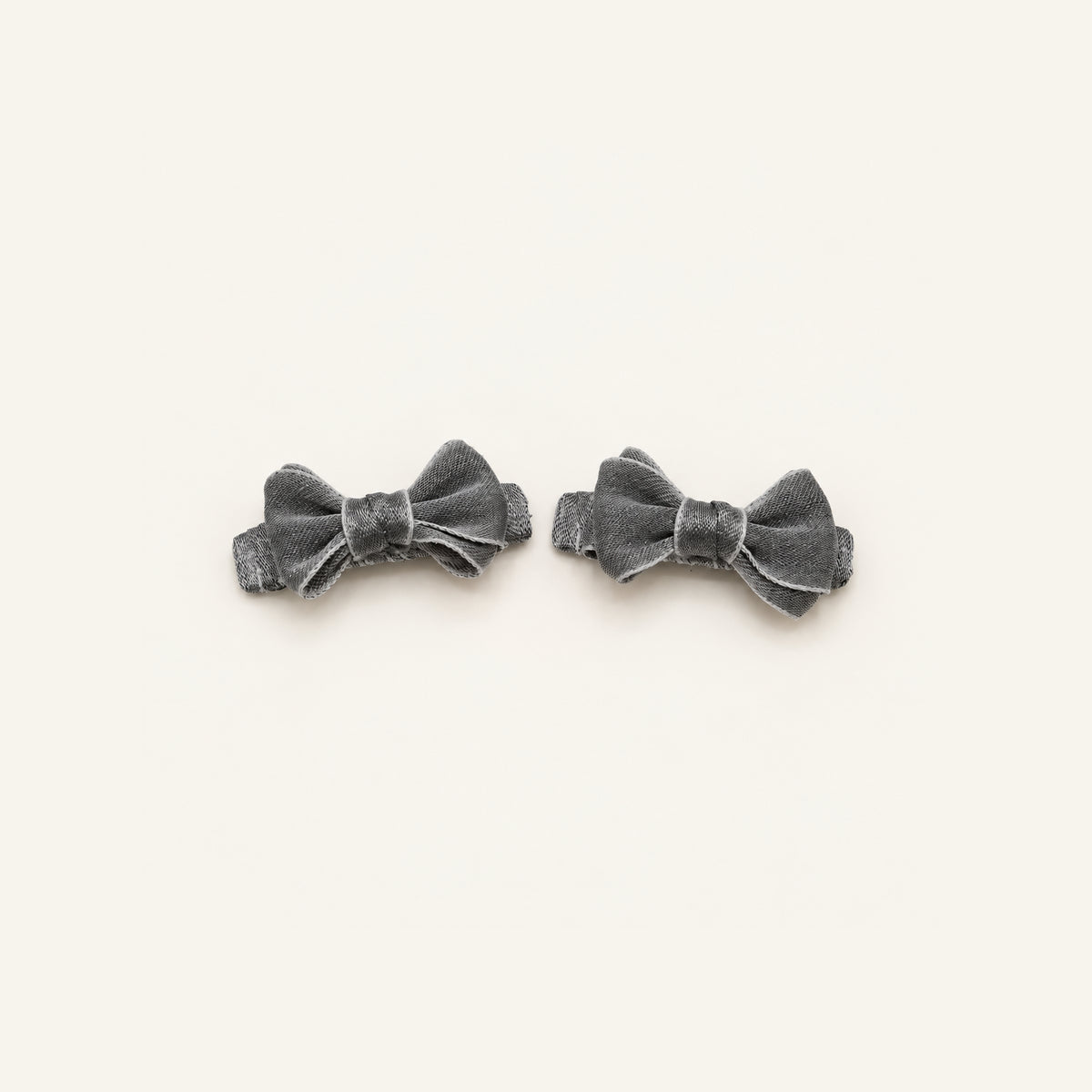 Ruffle Parade Bow Clip Set — PP-020-GY