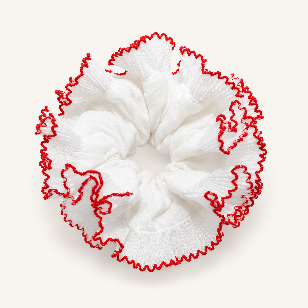 Cherry-Edge Snow White Ruffle Scrunchie